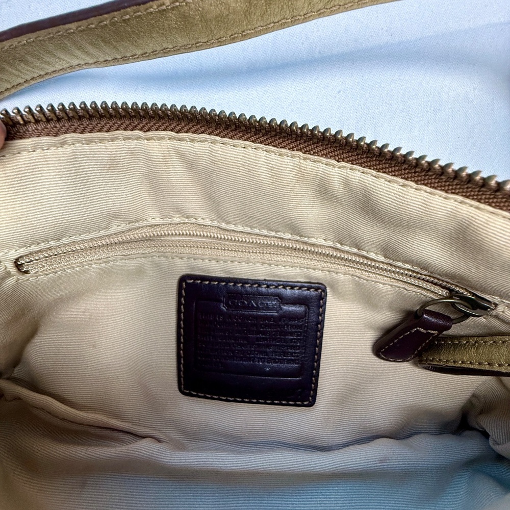 Coach Signature Soft Demi 5107 - Picture 6 of 6